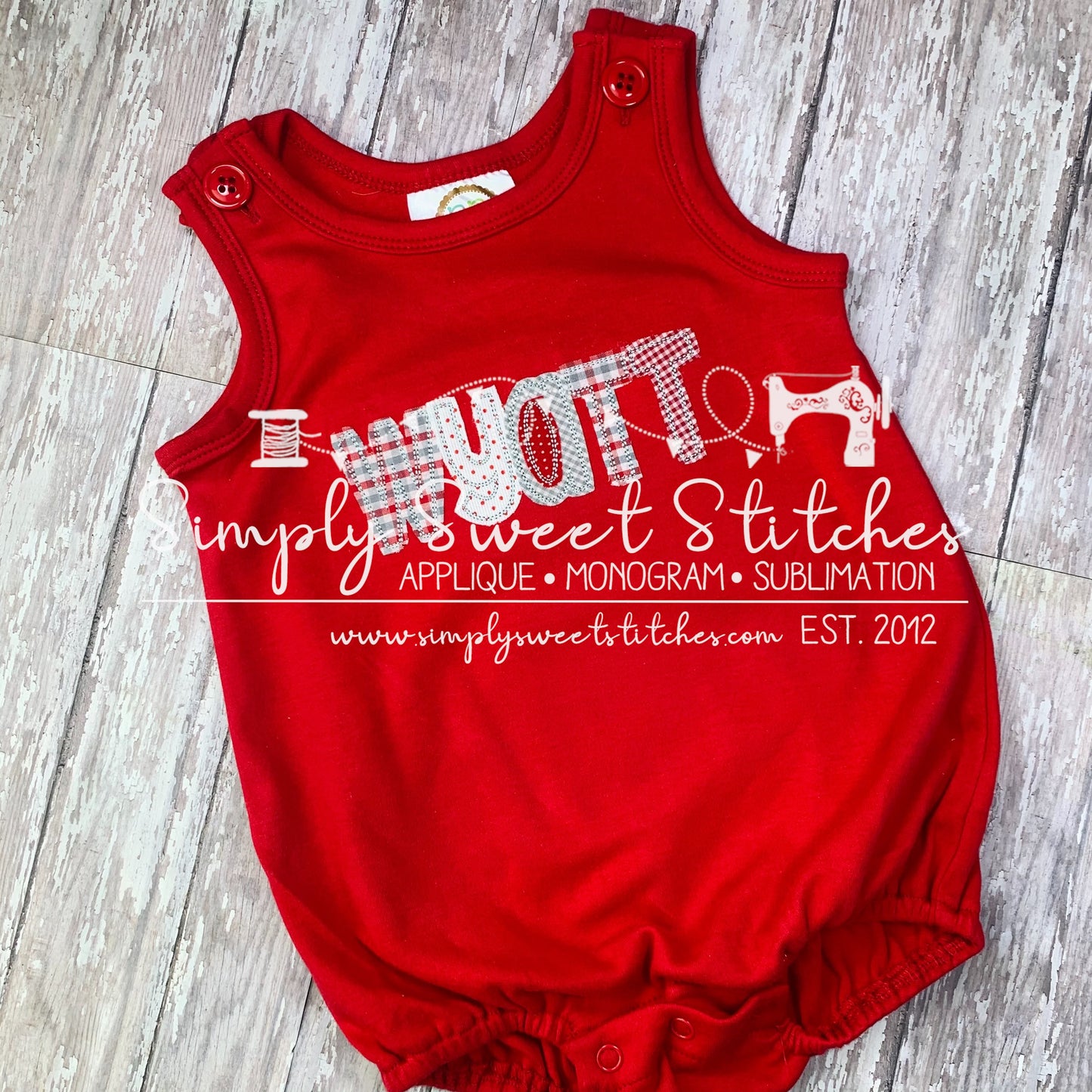 1025 - BOY NAME - APPLIQUE CHILD SHIRT