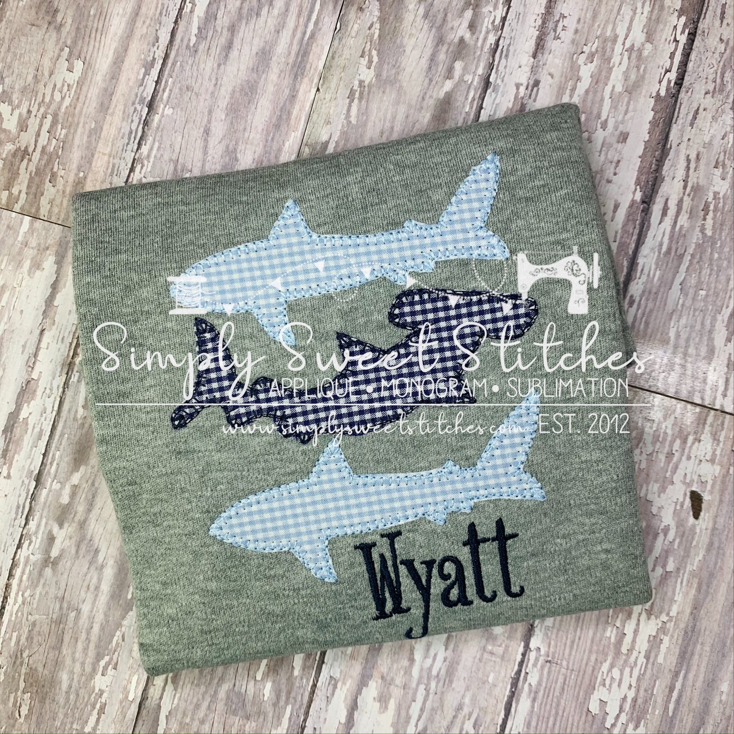1683 - STACKED SHARK - APPLIQUE CHILD SHIRT