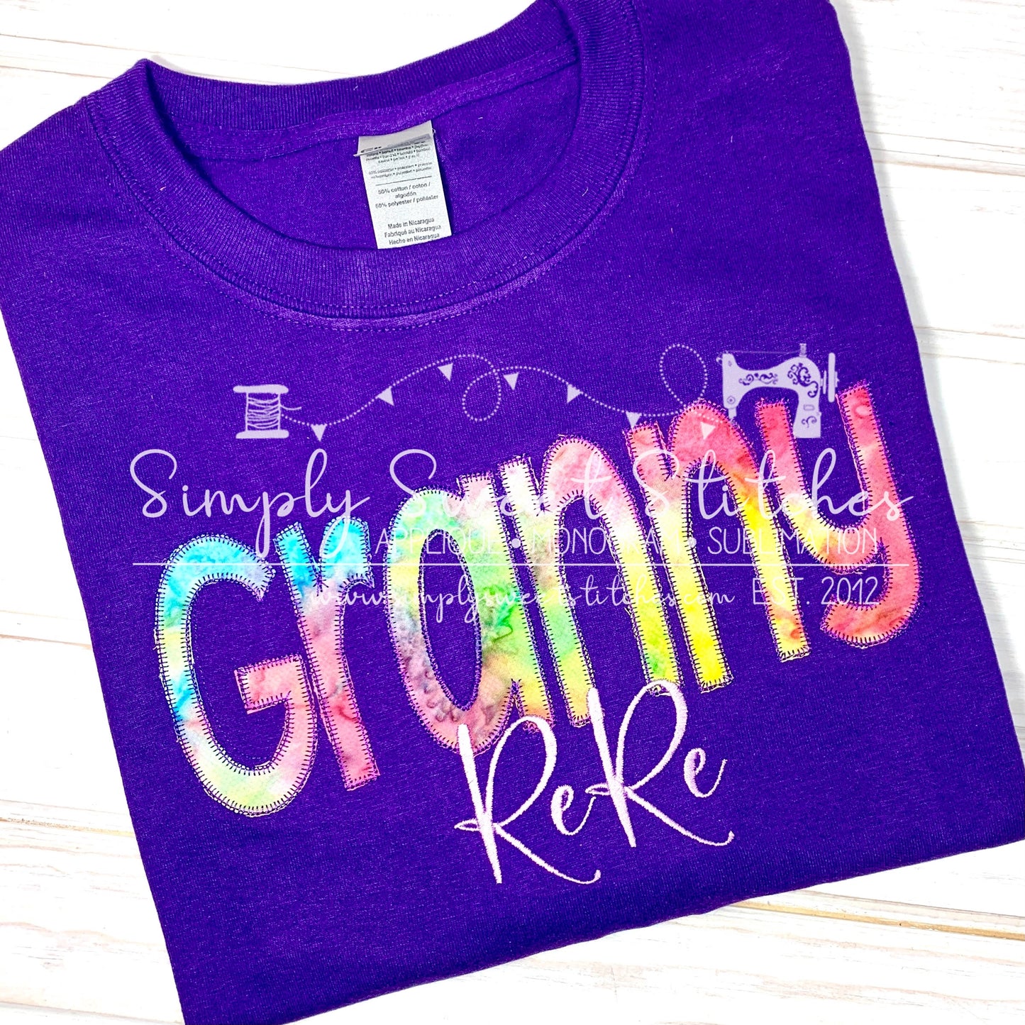 2038 - GRANDPARENT NAME APPLIQUE - ADULT SHIRT