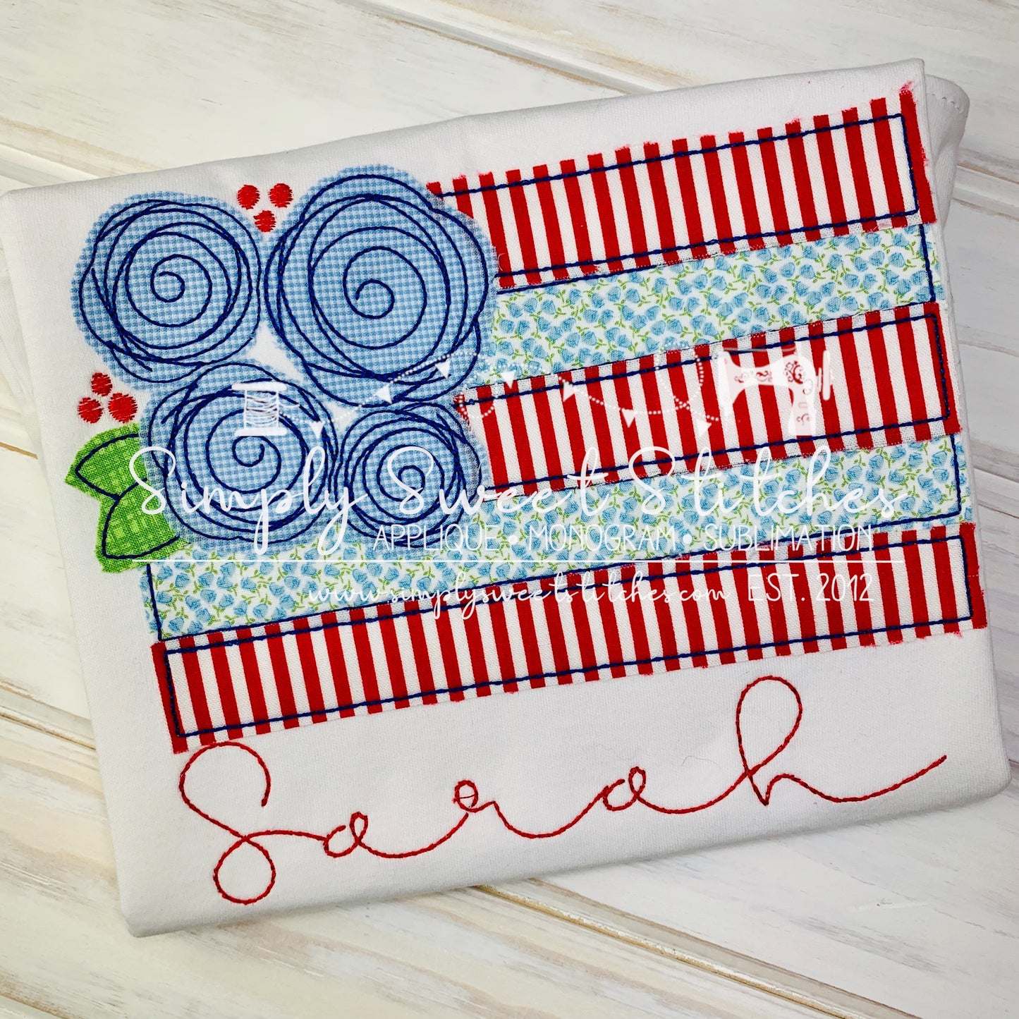 1603 - PATRIOTIC FLAG WITH FLOWERS - APPLIQUE CHILD SHIRT