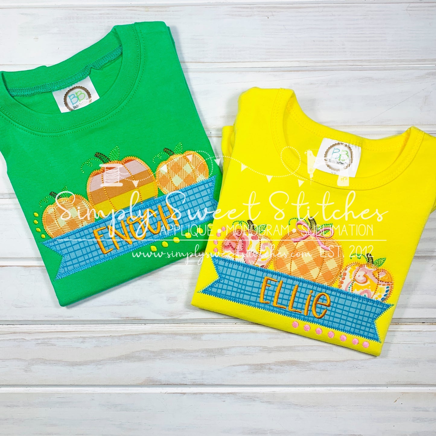 1187 - BOY PUMPKIN TRIO WITH BANNER - APPLIQUE CHILD SHIRT