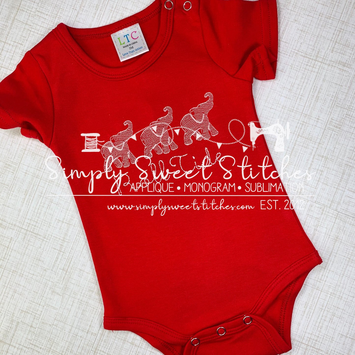 1119 - ELEPHANT TRIO - SKETCH CHILD SHIRT