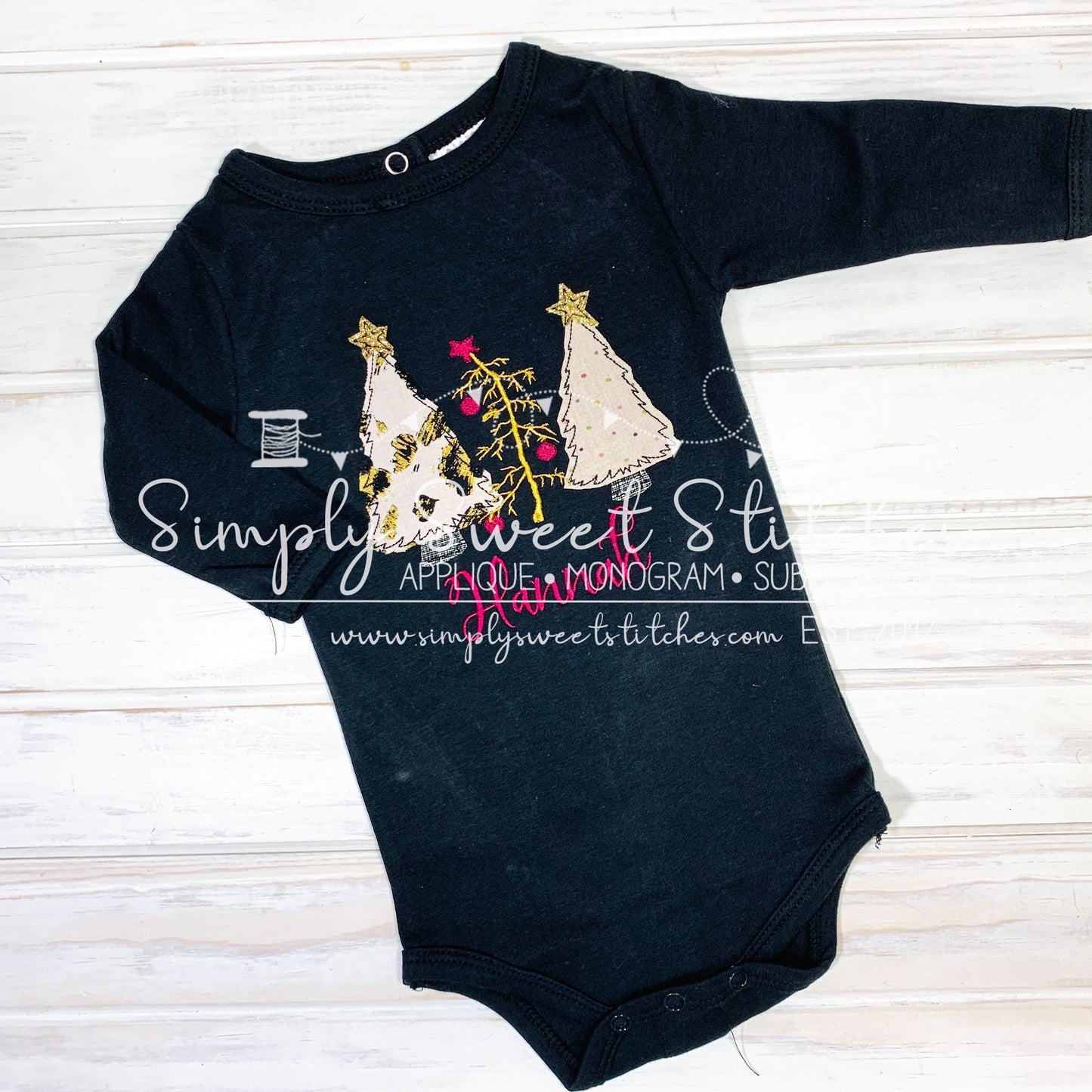 1491 - CHRISTMAS TREE TRIO GIRL - APPLIQUE CHILD SHIRT