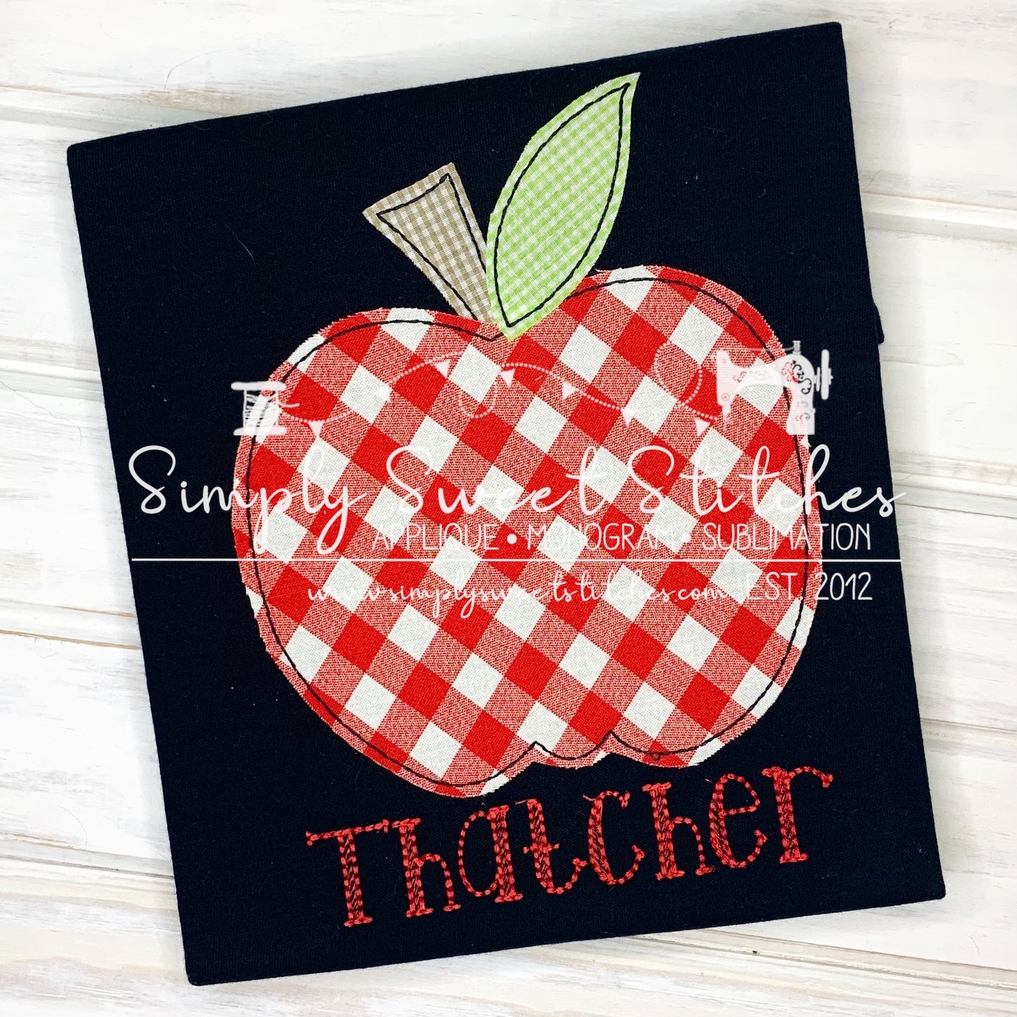 1720 - APPLE - APPLIQUE CHILD SHIRT