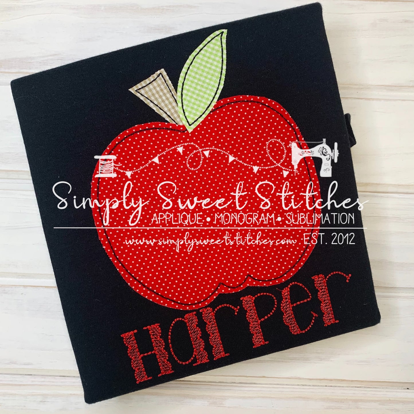 1720 - APPLE - APPLIQUE CHILD SHIRT
