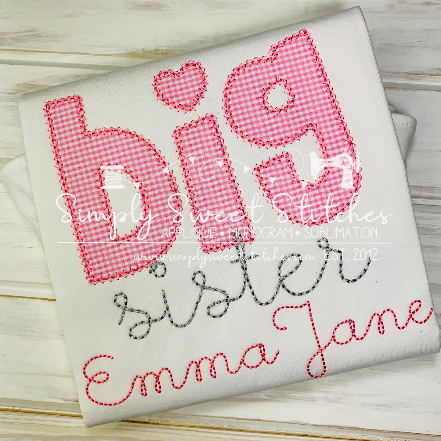 1366 - BIG SISTER NAME - APPLIQUE CHILD SHIRT