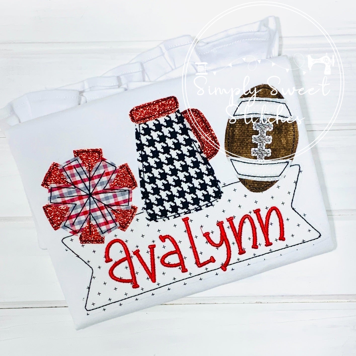 2122 - CHEERLEADER HELMET TRIO - APPLIQUE CHILD SHIRT