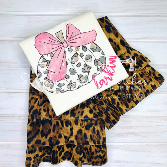 1825 - CHEETAH PUMPKIN WITH BOW - SKETCH CHILD SHIRT