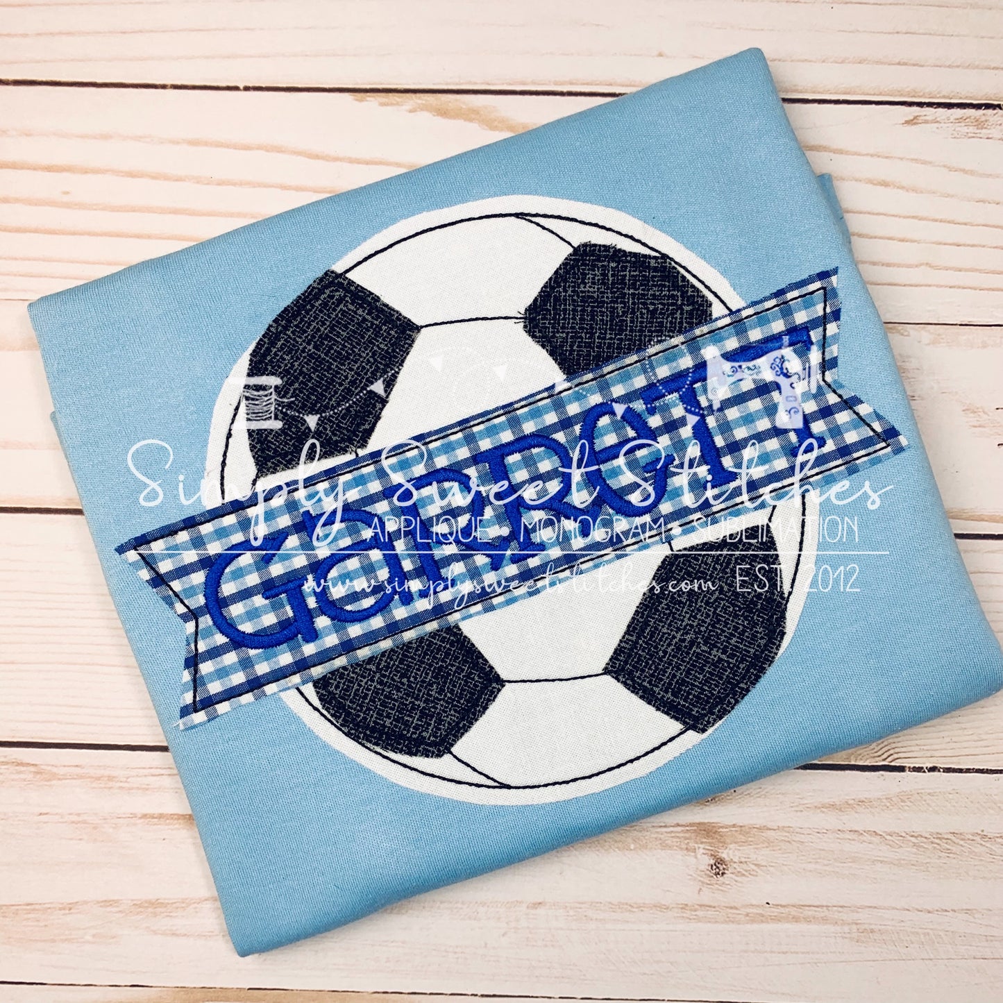 1488 - BOY SOCCER BALL WITH BANNER - APPLIQUE CHILD SHIRT