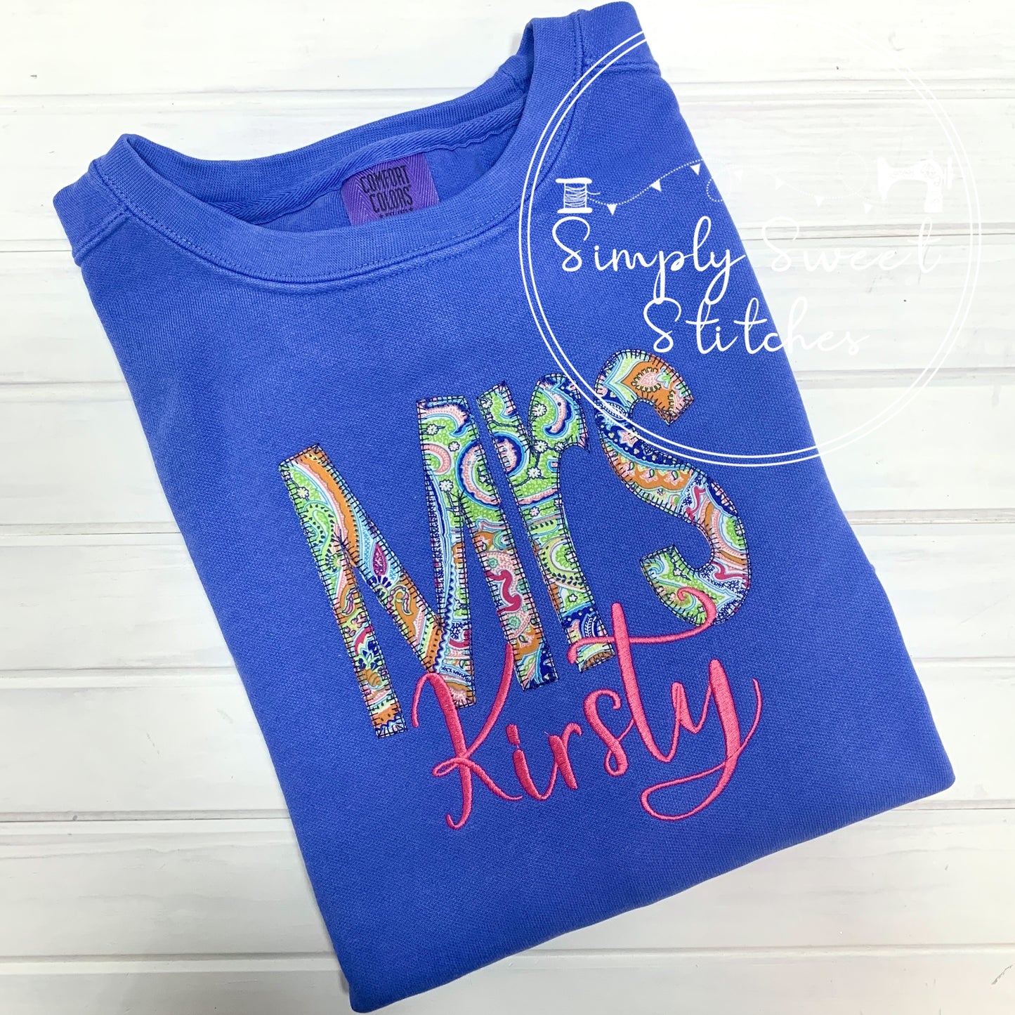 1976 - TEACHER NAME - EMBROIDERY ADULT SHIRT