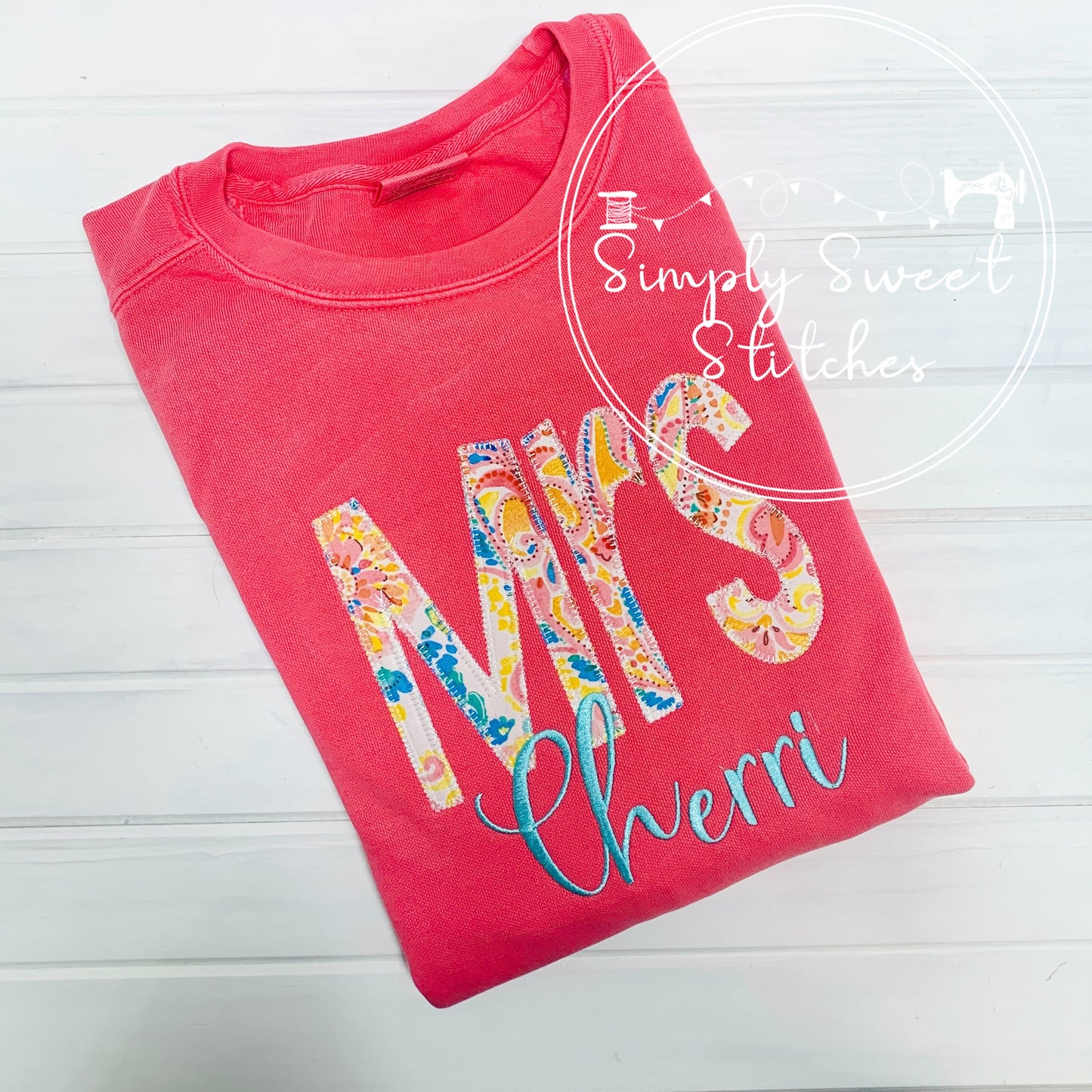1976 - TEACHER NAME - EMBROIDERY ADULT SHIRT