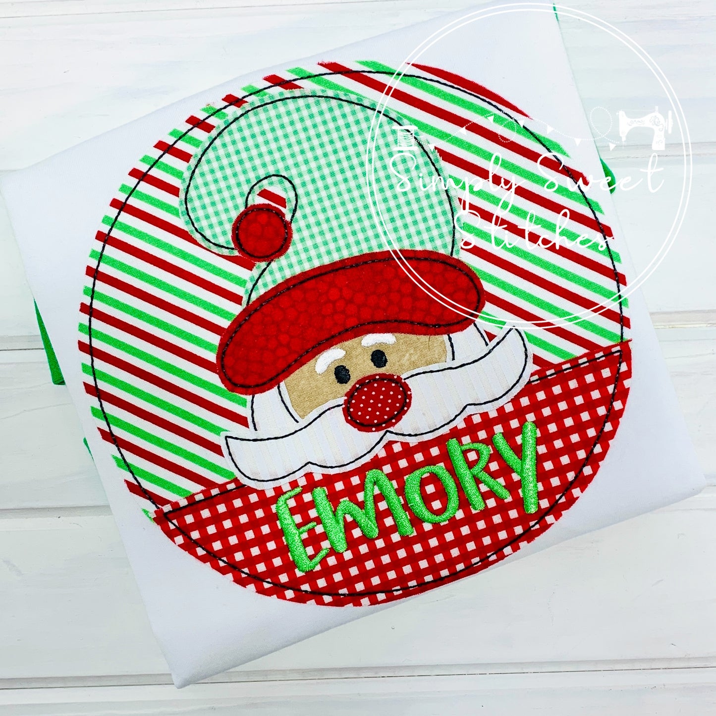 2188 - SANTA PEEKER - APPLIQUE CHILD SHIRT