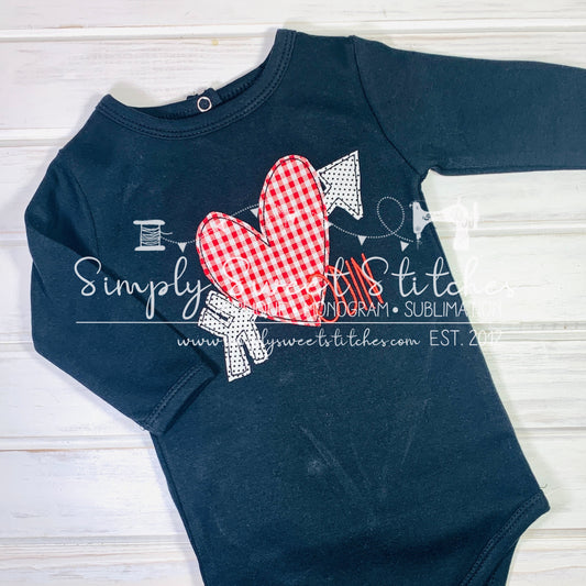 1929 - BOY HEART WITH ARROW - APPLIQUE CHILD SHIRT