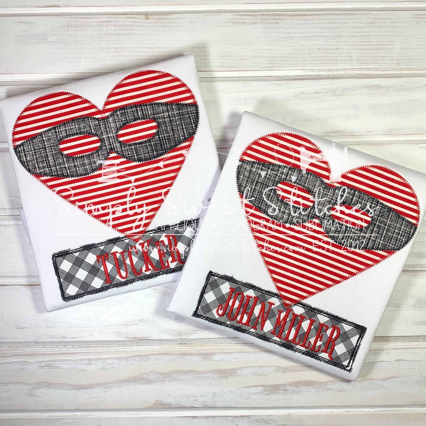 1936 - MASKED VALENTINE HEART - APPLIQUE CHILD SHIRT