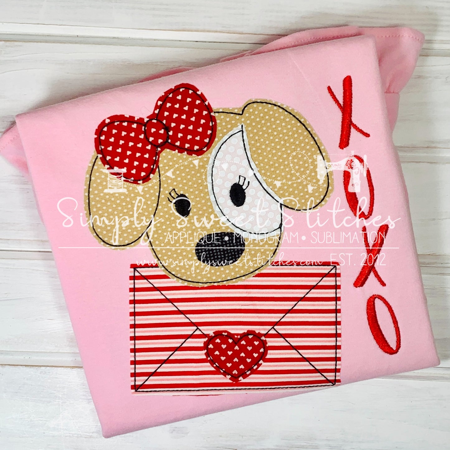 1947 - GIRL XOXO PUP - APPLIQUE CHILD SHIRT