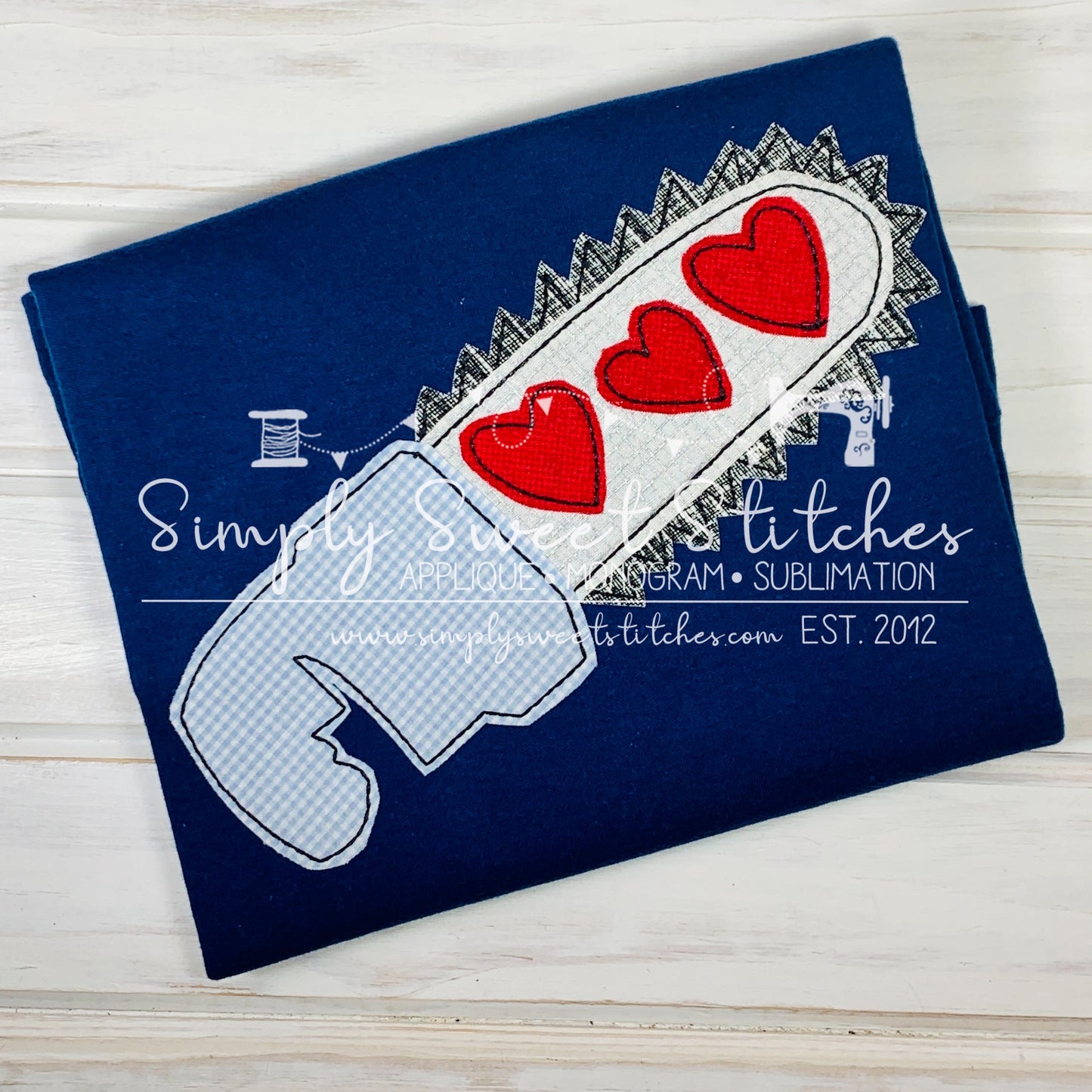 1946 - VALENTINE CHAIN SAW - APPLIQUE CHILD SHIRT