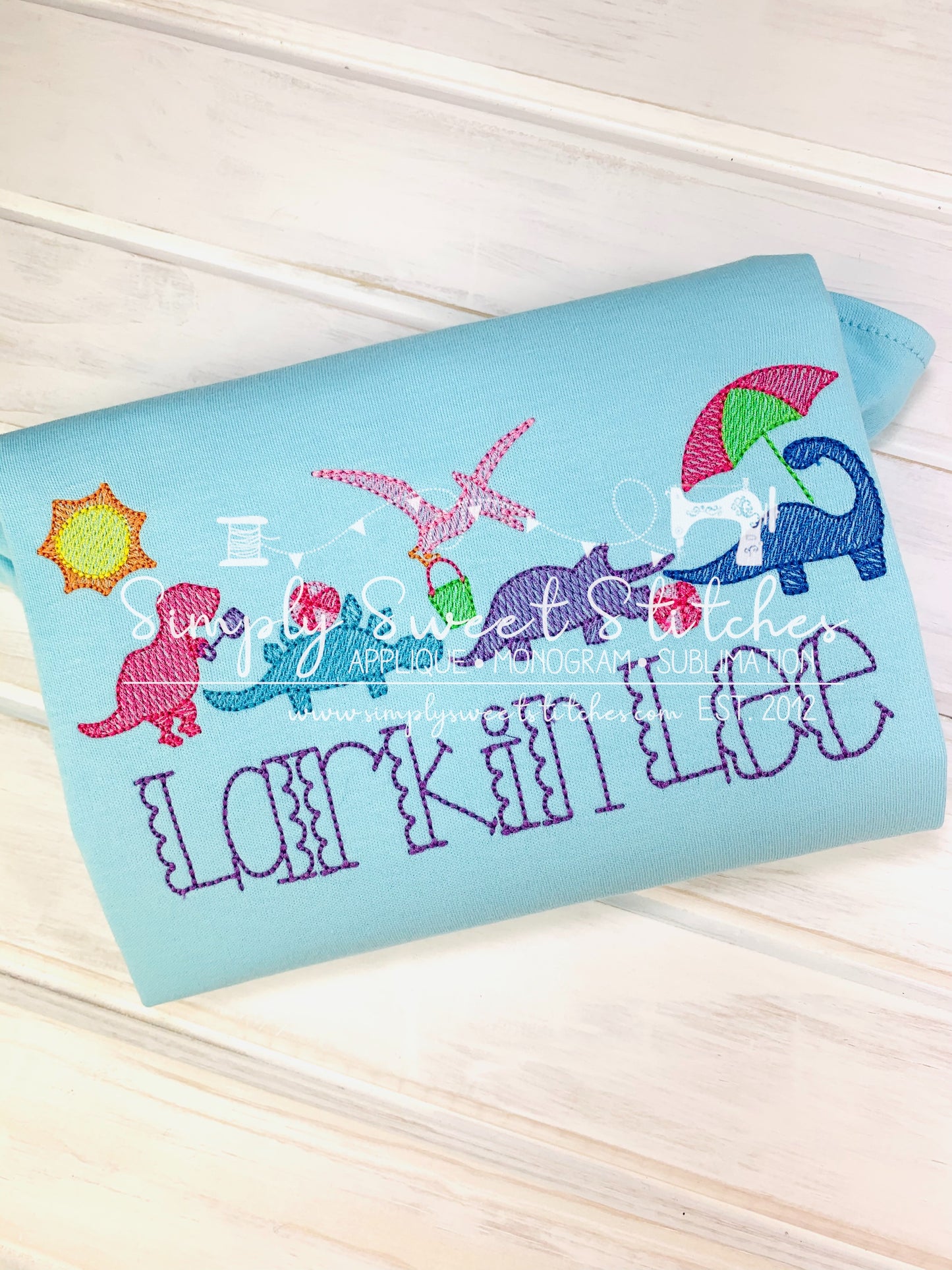 1667 - GIRLS BEACH DINOSAUR - SKETCH CHILD SHIRT