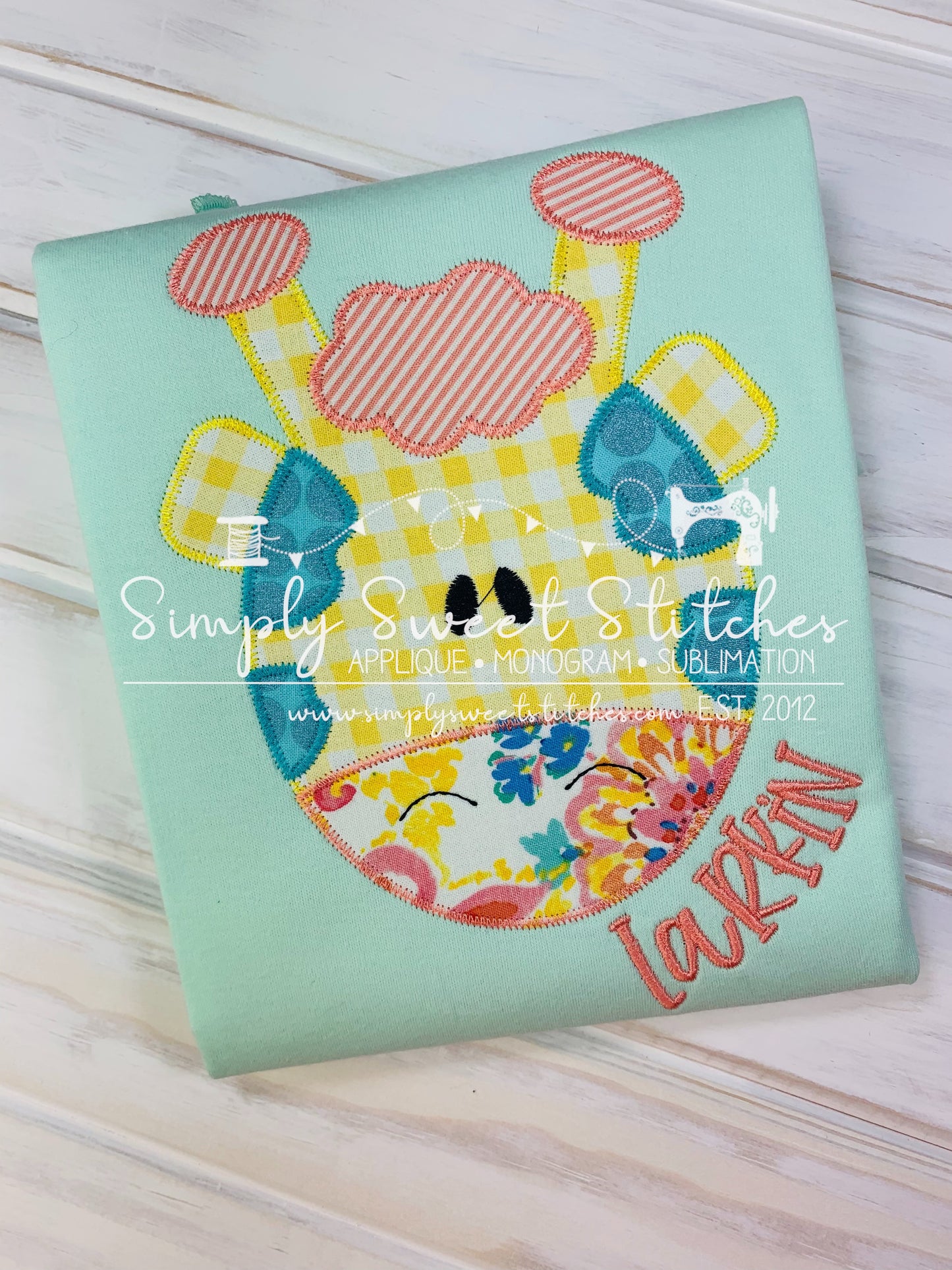 1583 - GIRAFFE FACE - APPLIQUE CHILD SHIRT