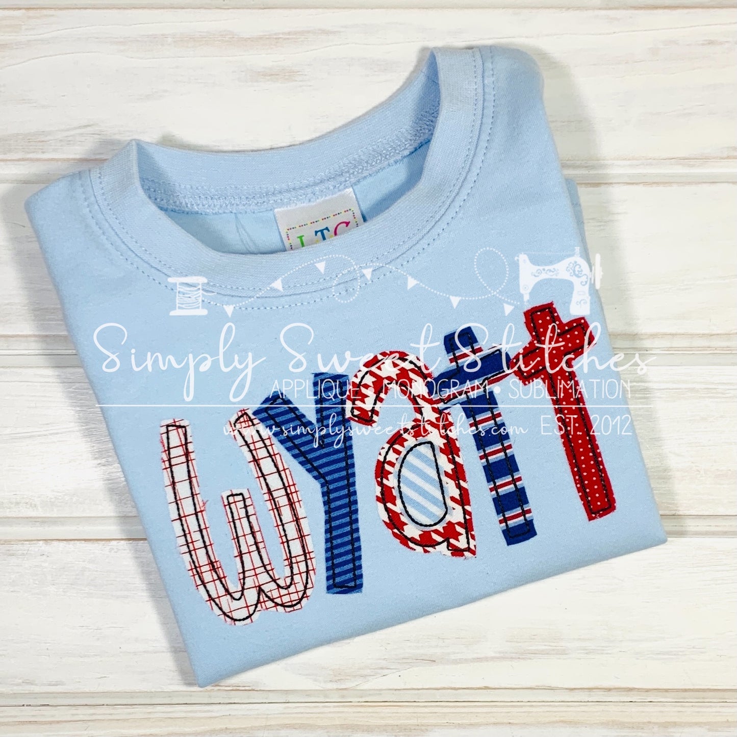 1025 - BOY NAME - APPLIQUE CHILD SHIRT