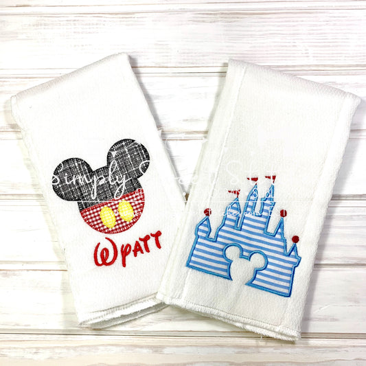 1838 - MAGICAL - EMBROIDERY BURP CLOTH