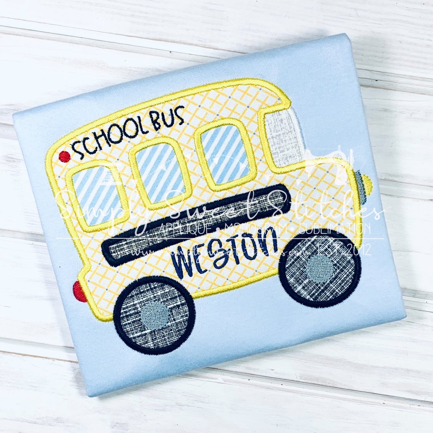 1023 - SCHOOL BUS - APPLIQUE CHILD SHIRT