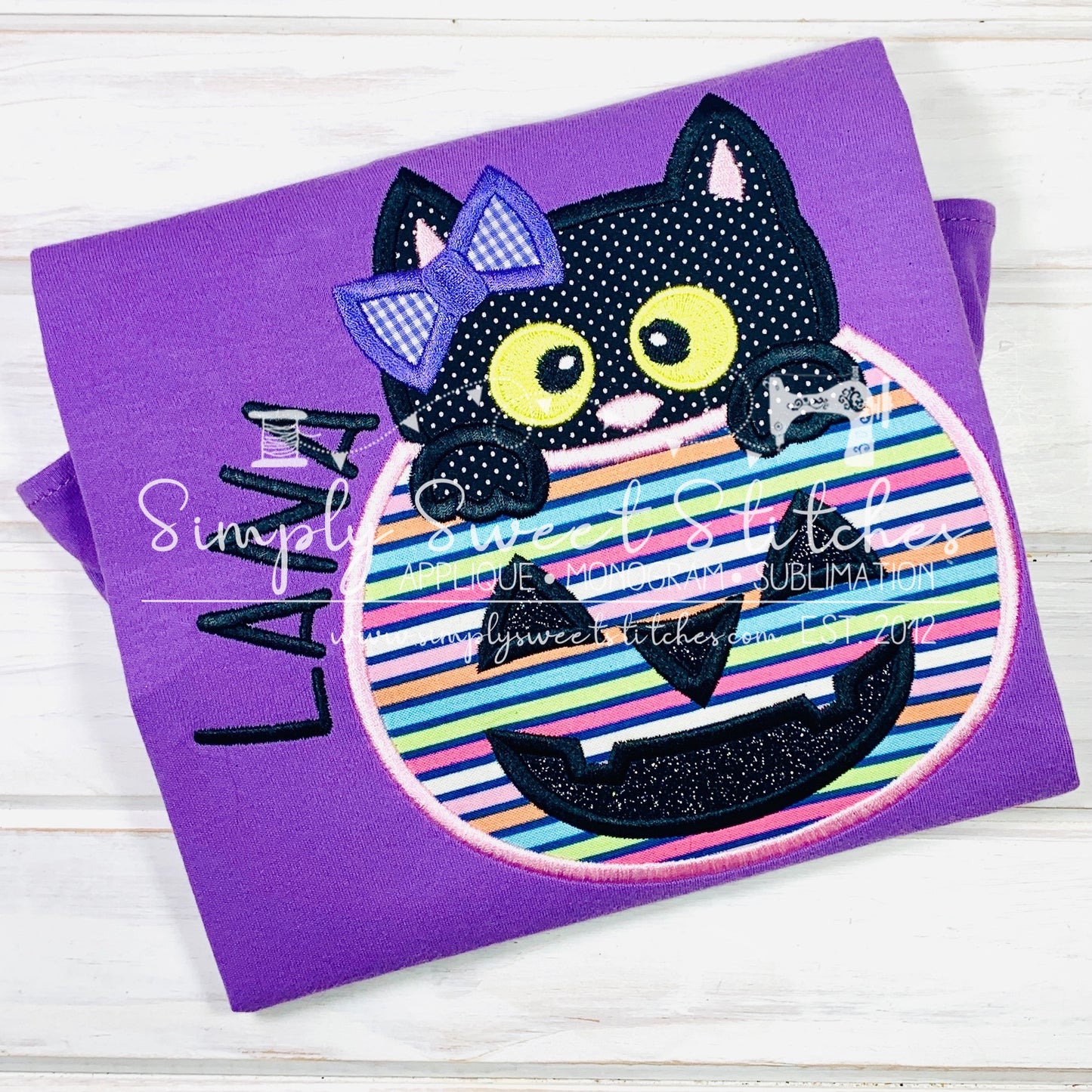 1813 - KITTY CAT PUMPKIN SALE - APPLIQUE CHILD SHIRT