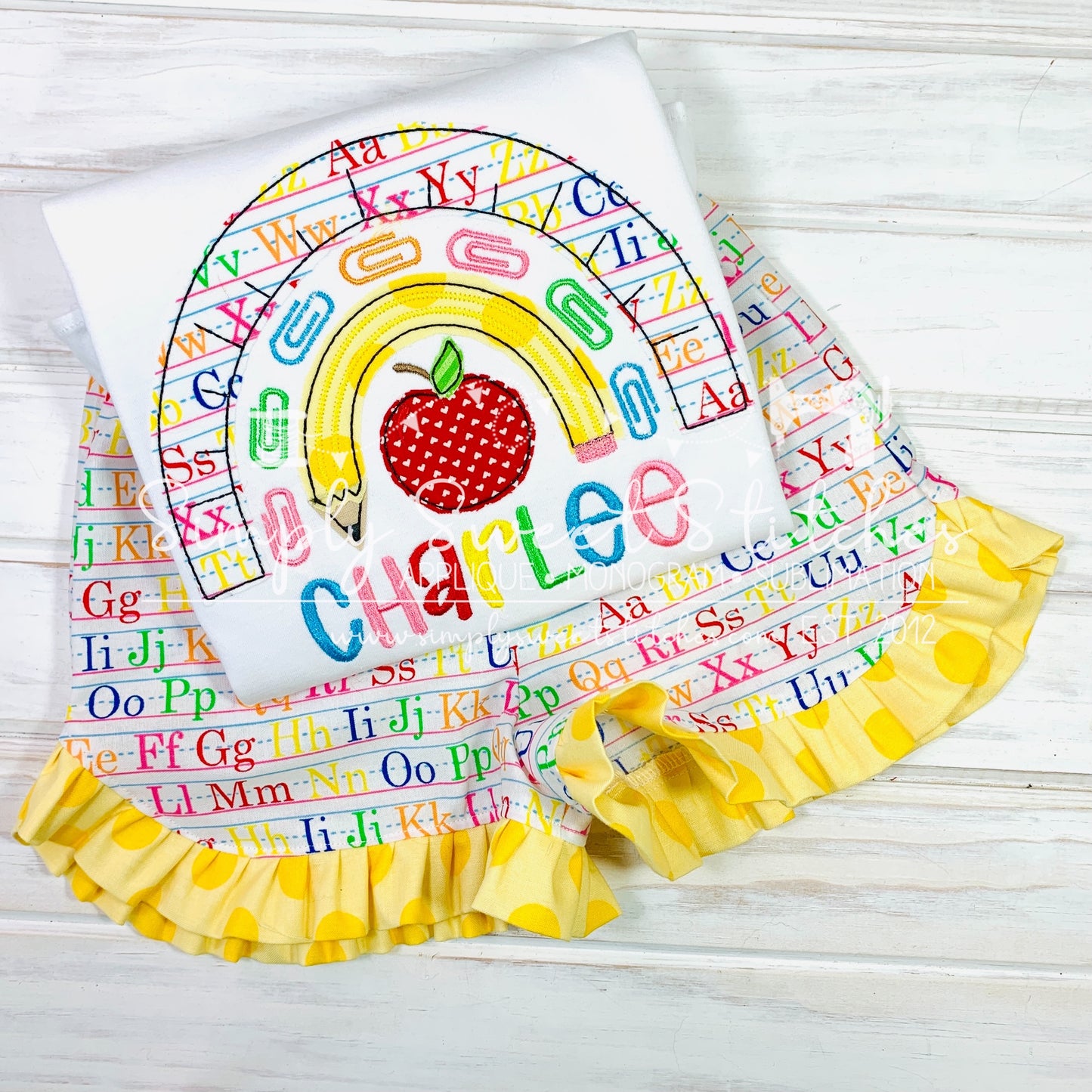 1002 - SCHOOL SUPPLIES RAINBOW - APPLIQUE CHILD SHIRT