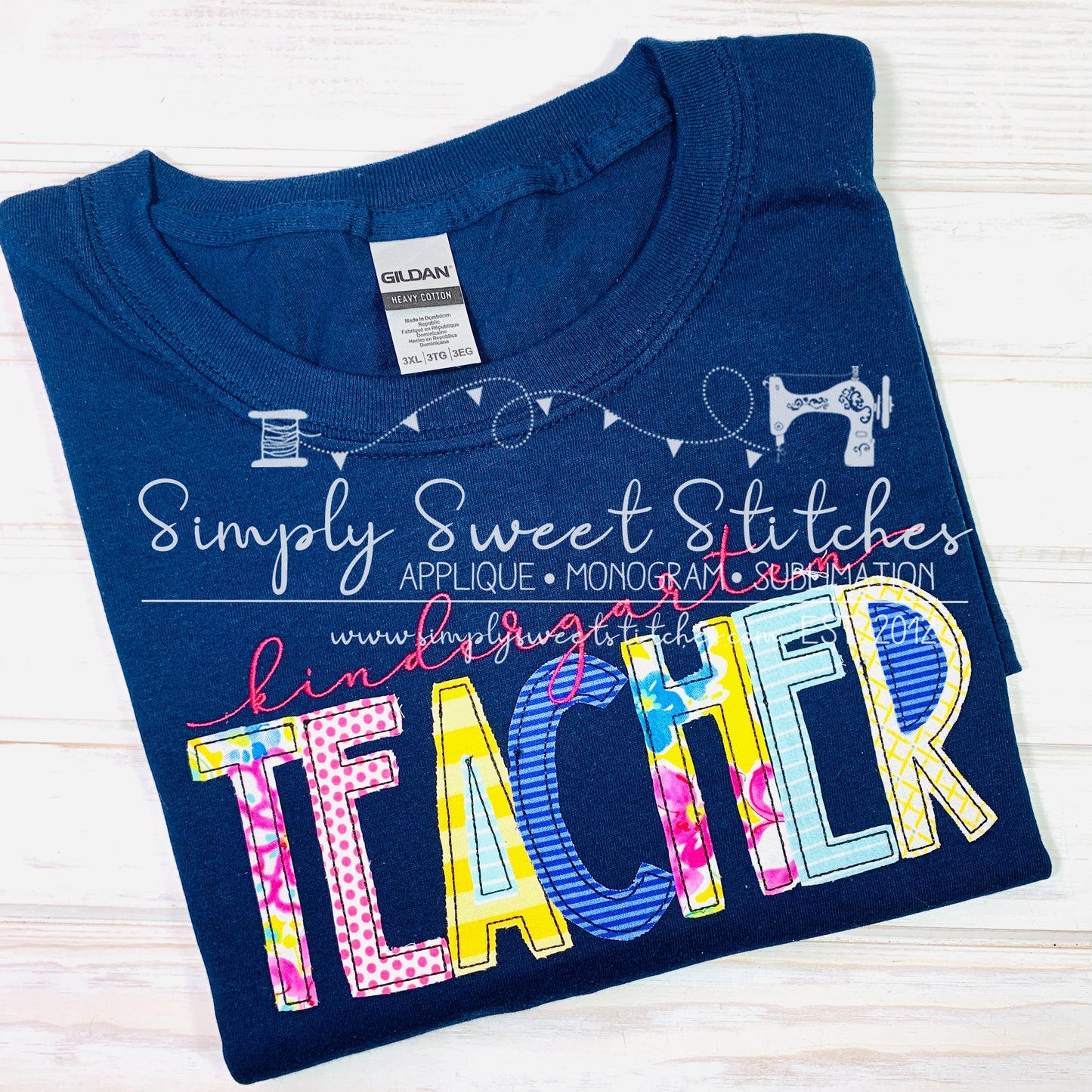2110 - "GRADE" TEACHER - APPLIQUE ADULT SHIRT
