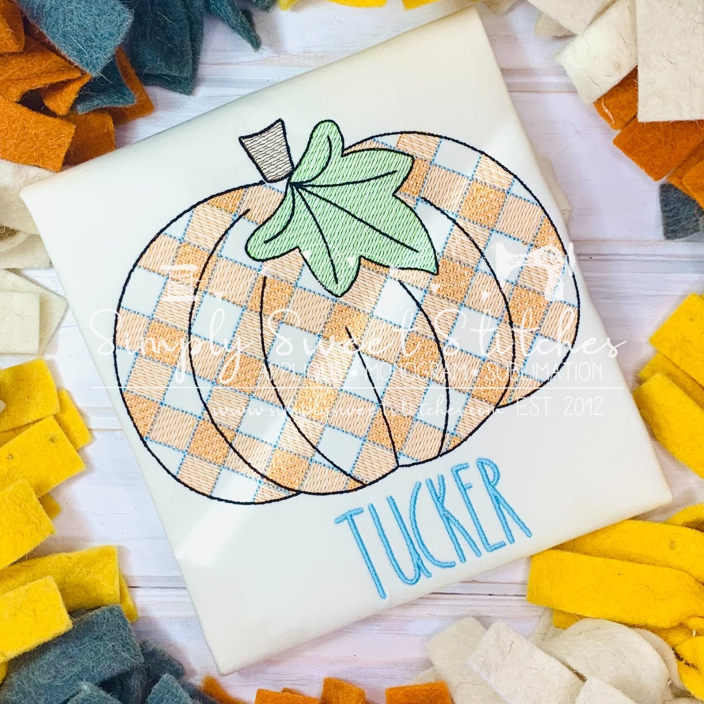 1826 - PLAID PUMPKIN - SKETCH CHILD SHIRT