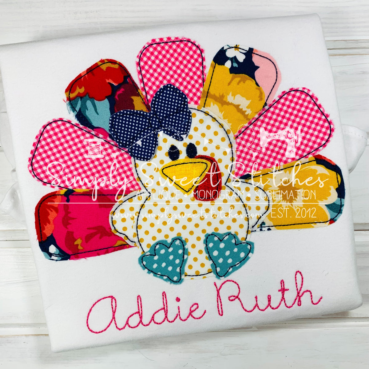 1479 - GIRL TURKEY WITH BOW - APPLIQUE CHILD SHIRT