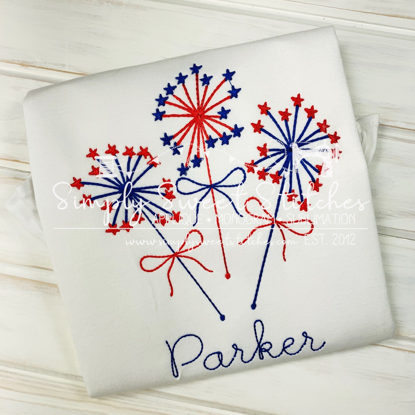 1614 - SPARKLER FIREWORKS - SKETCH CHILD SHIRT