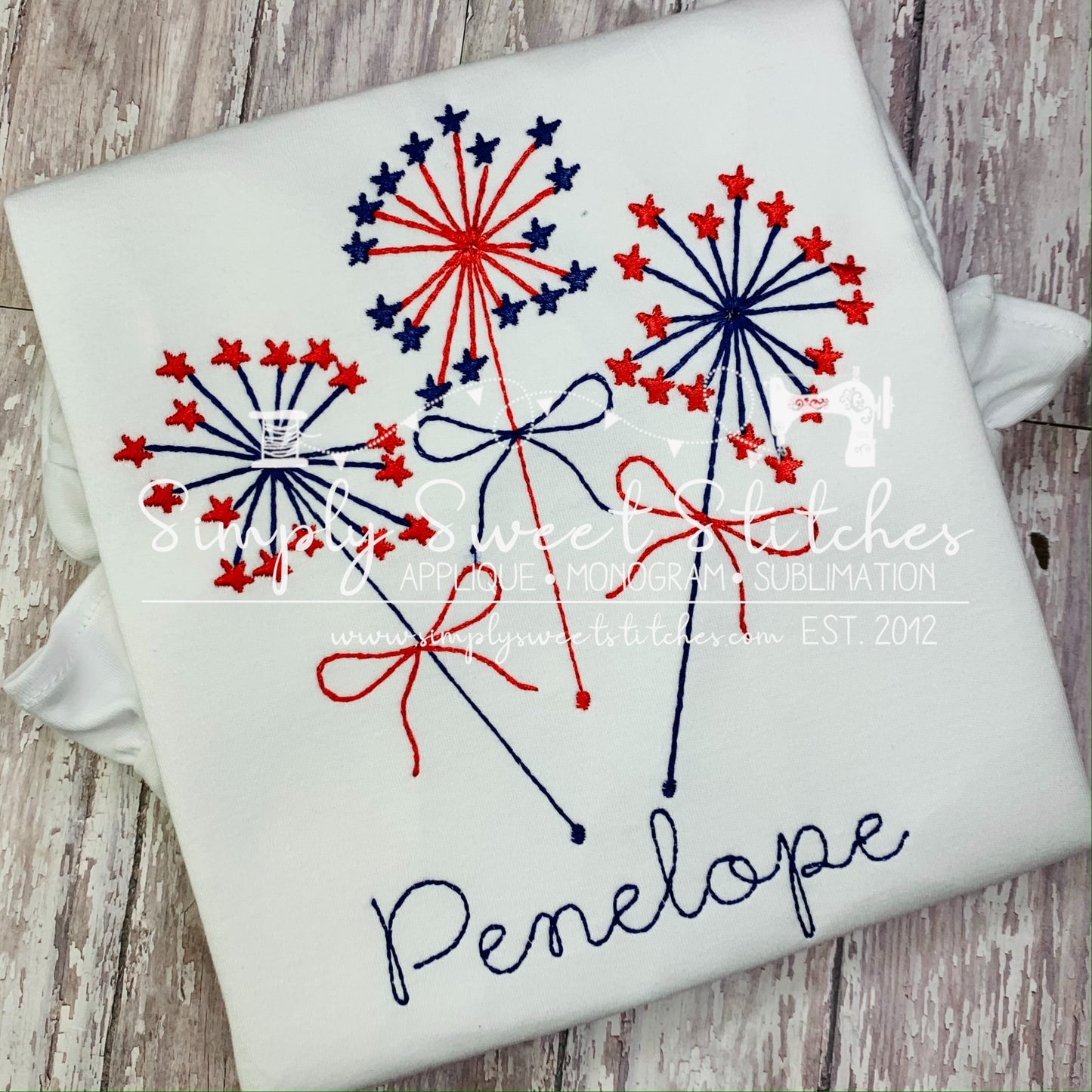 1614 - SPARKLER FIREWORKS - SKETCH CHILD SHIRT