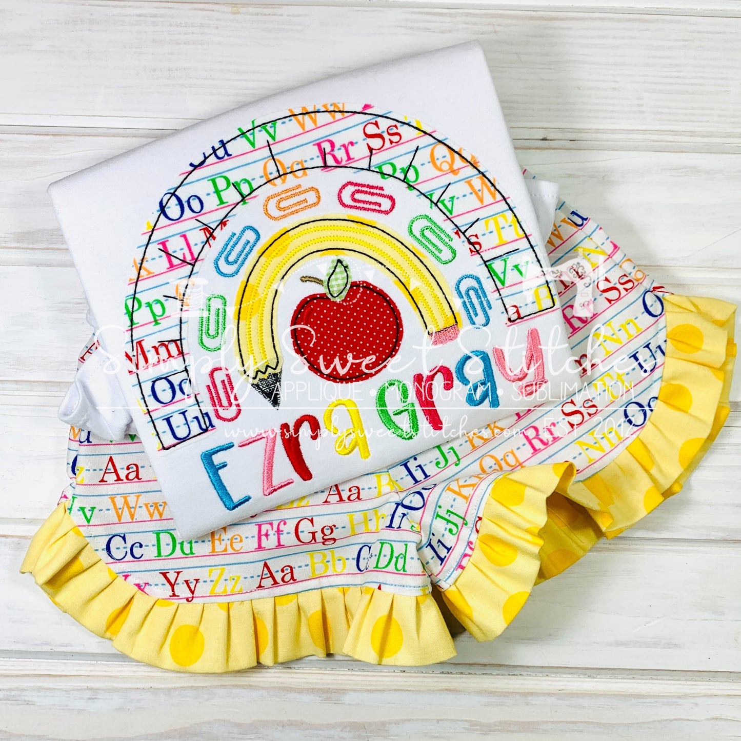 1002 - SCHOOL SUPPLIES RAINBOW - APPLIQUE CHILD SHIRT