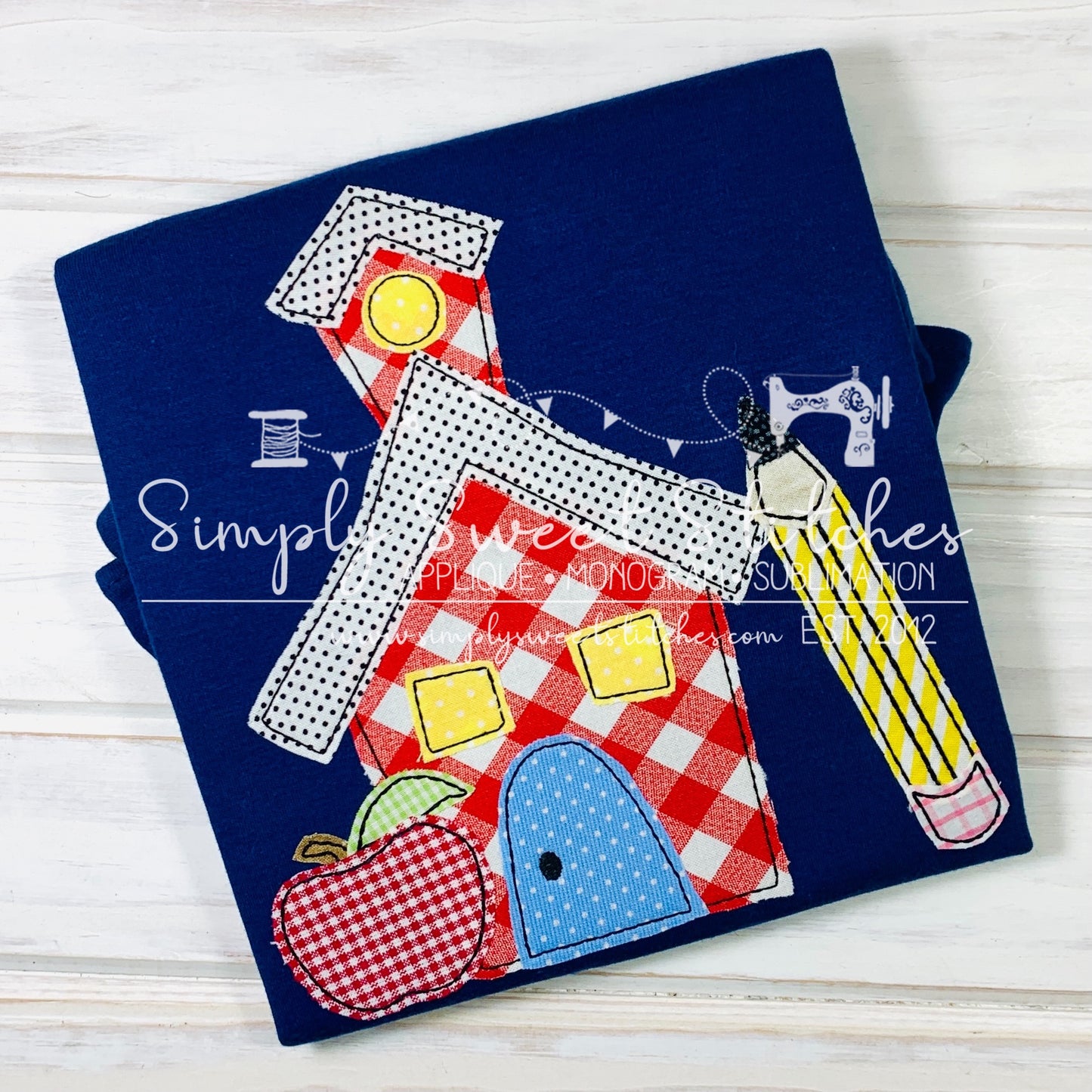 1004 - SCHOOL HOUSE - APPLIQUE CHILD SHIRT