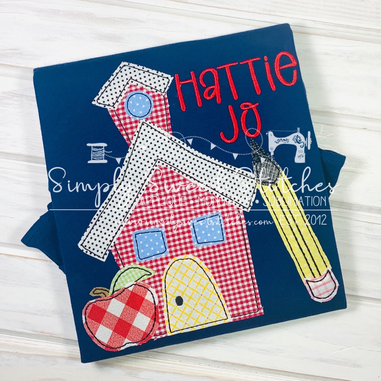 1004 - SCHOOL HOUSE - APPLIQUE CHILD SHIRT