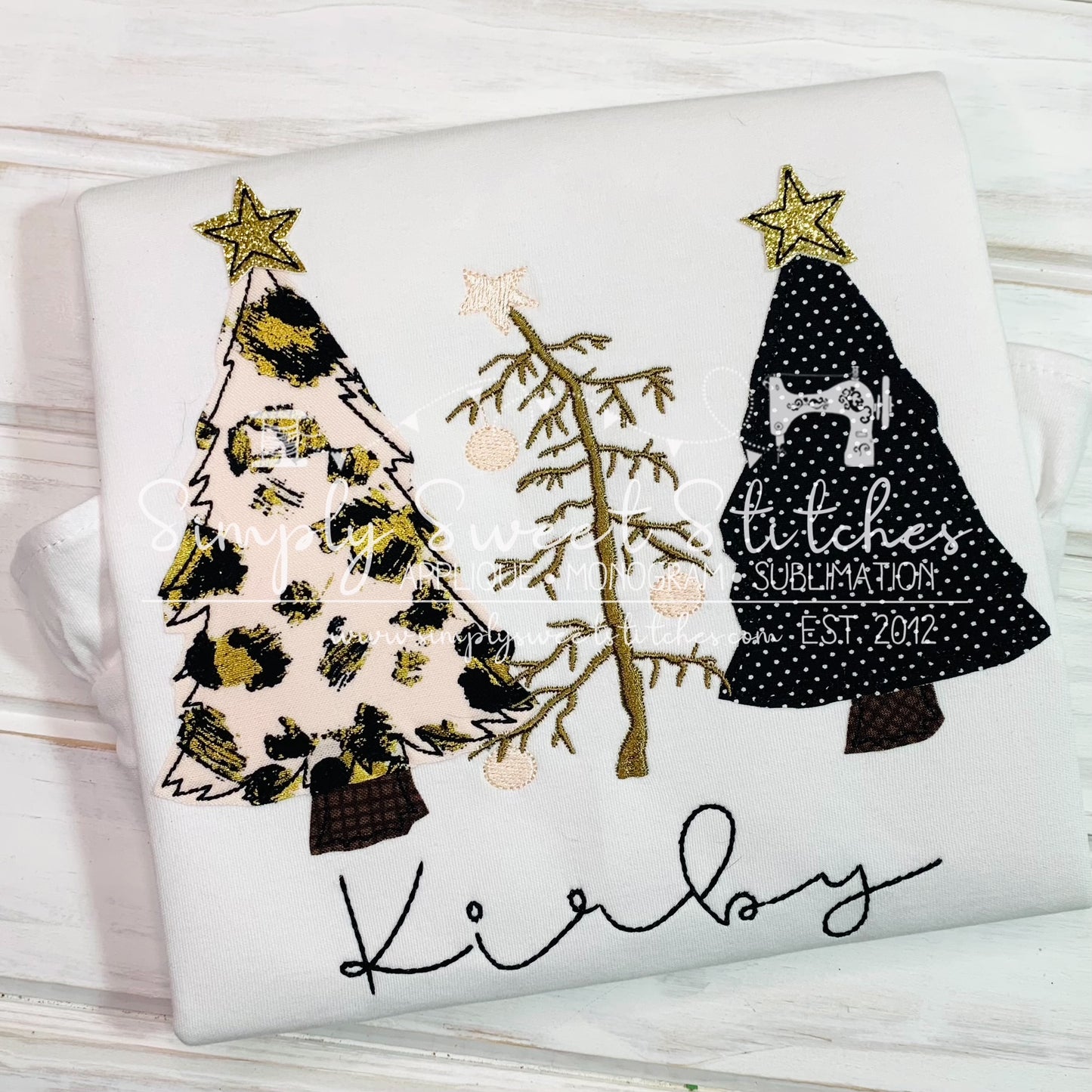 1491 - CHRISTMAS TREE TRIO GIRL - APPLIQUE CHILD SHIRT