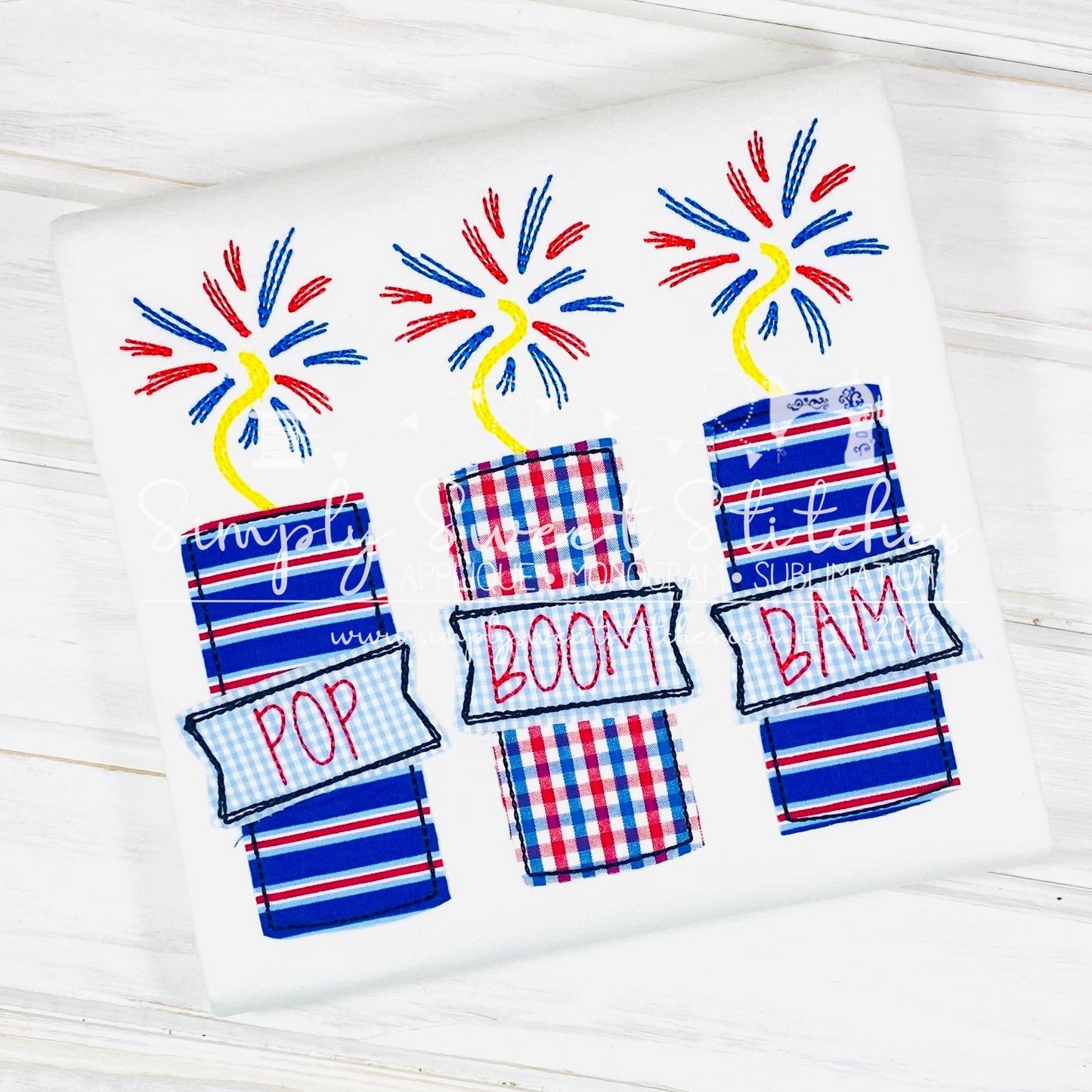 1725 - FIREWORKS TRIO - APPLIQUE CHILD SHIRT