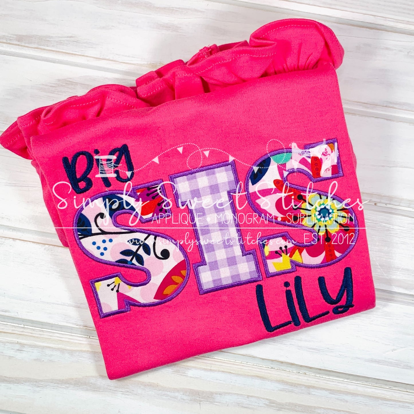 1033 - BIG SIS - APPLIQUE CHILD SHIRT