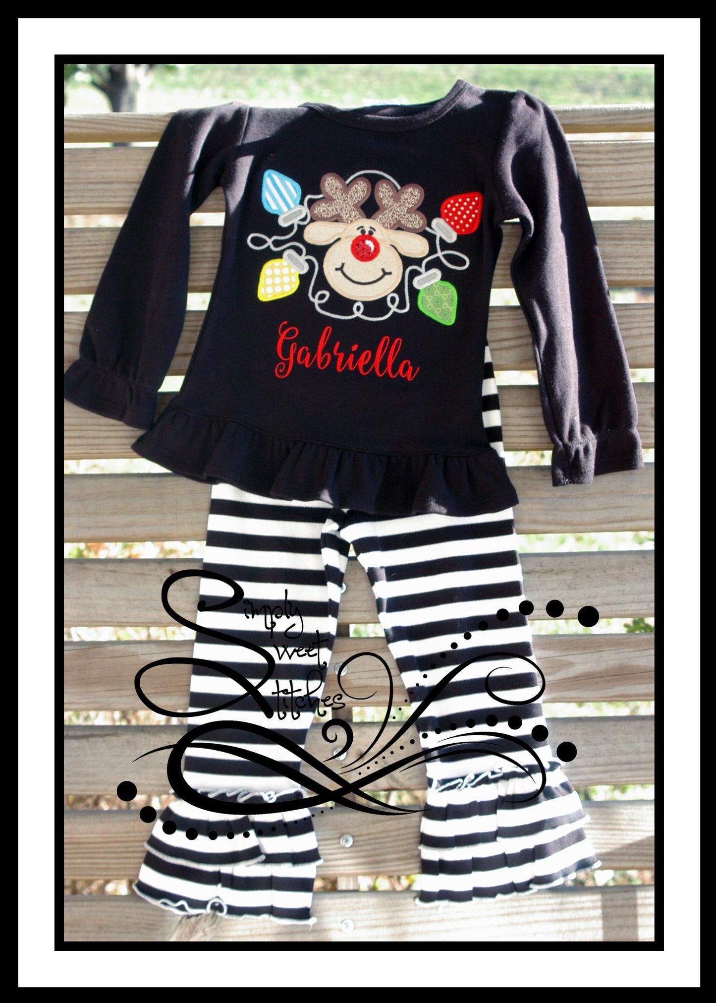 1305 - REINDEER WITH LIGHTS - APPLIQUE CHILD SHIRT