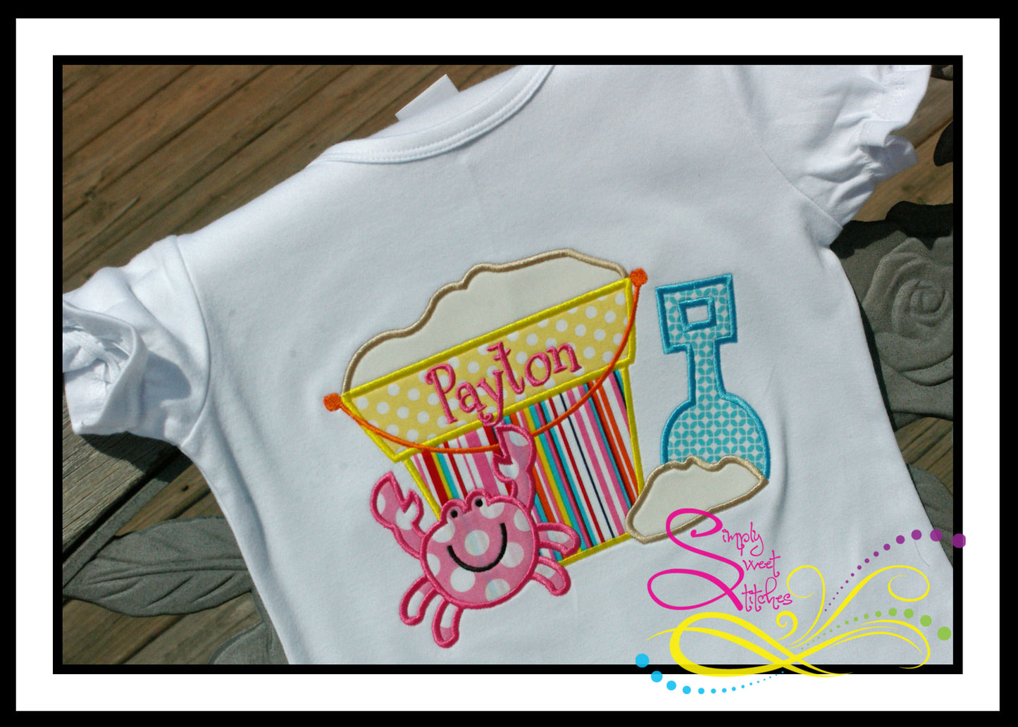 1035 - GIRL SAND PAIL WITH CRAB - APPLIQUE CHILD SHIRT