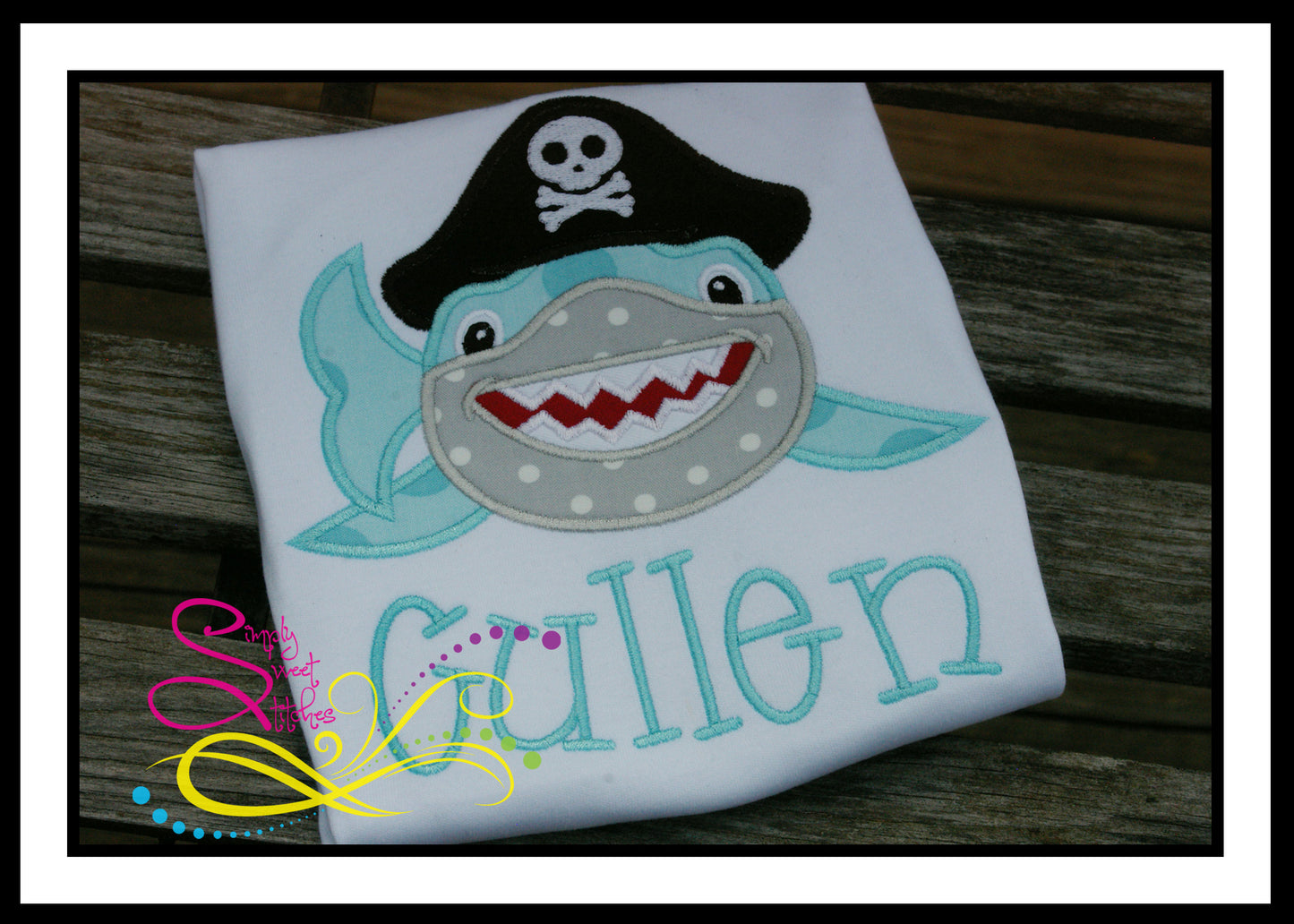 1040 - PIRATE SHARK - APPLIQUE CHILD SHIRT