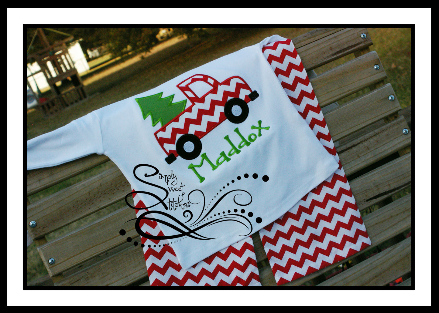 1158 - CHRISTMAS TRUCK WITH TREE - APPLIQUE CHILD SHIRT