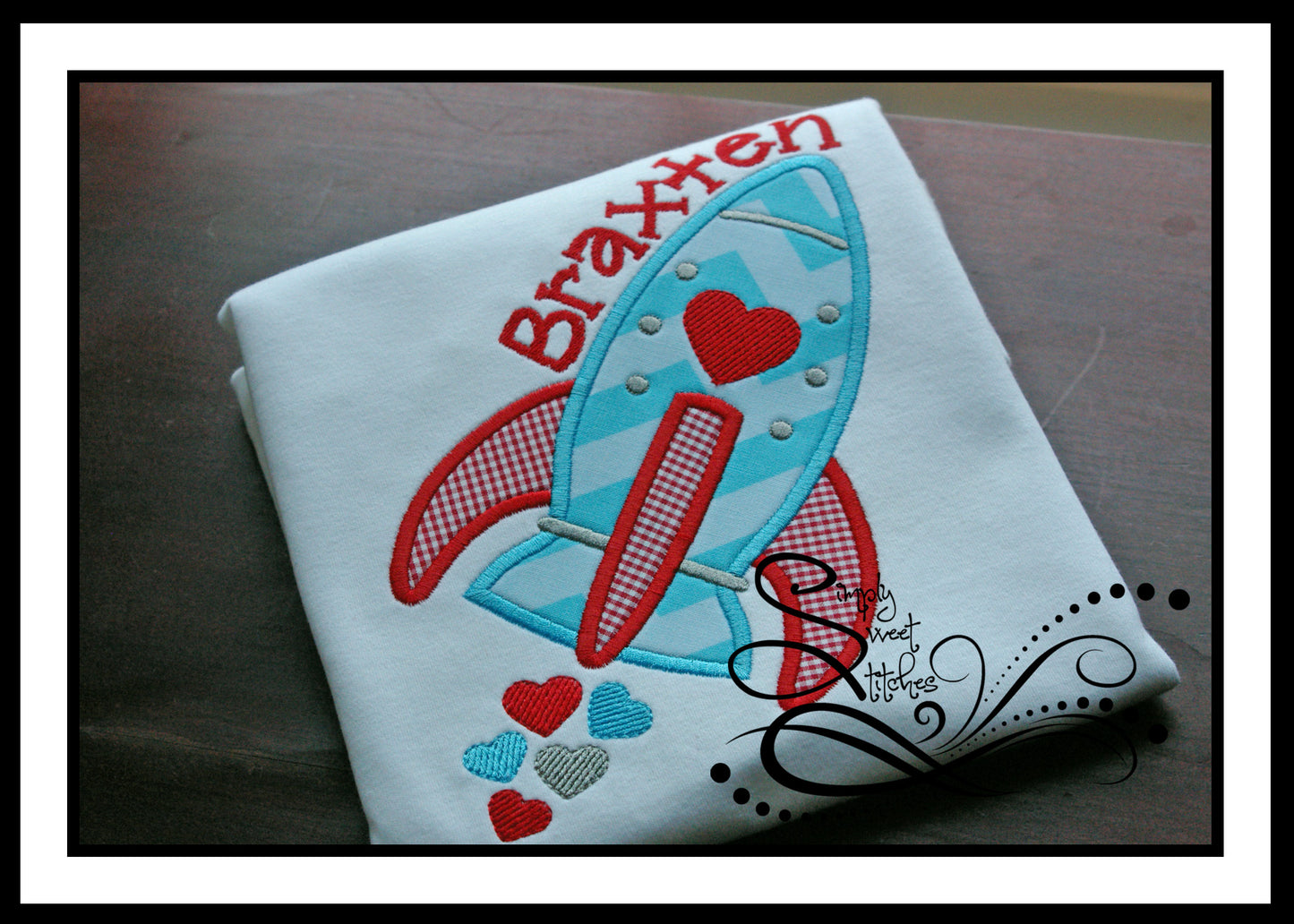 1325 - VALENTINES DAY ROCKET SHIP - APPLIQUE CHILD SHIRT