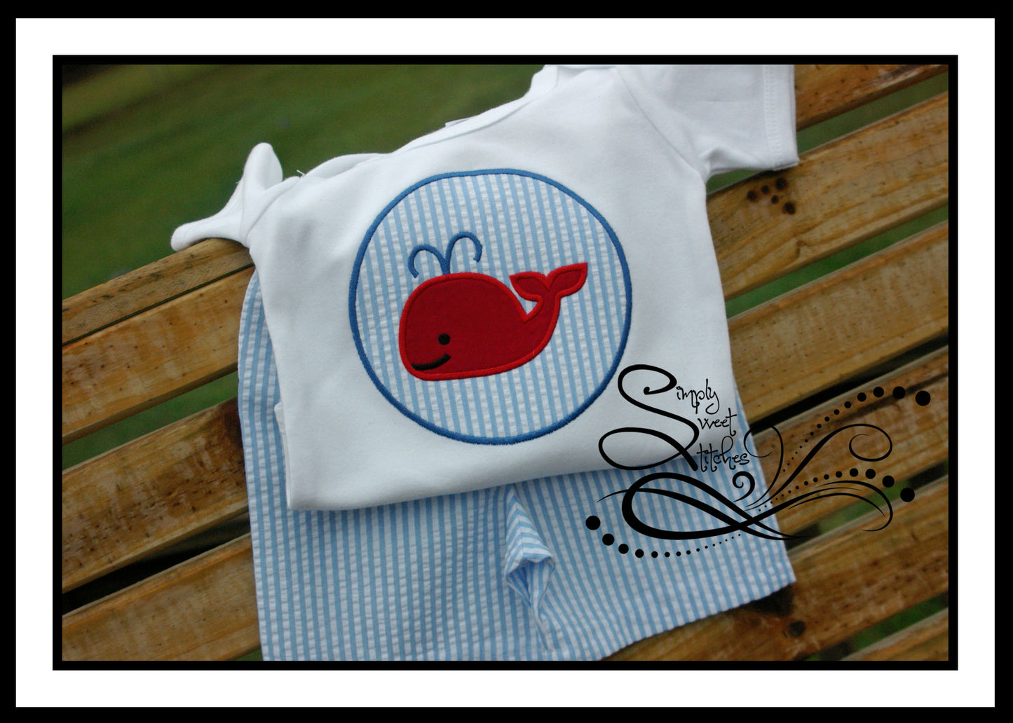 1041 - WHALE IN CIRCLE - APPLIQUE CHILD SHIRT