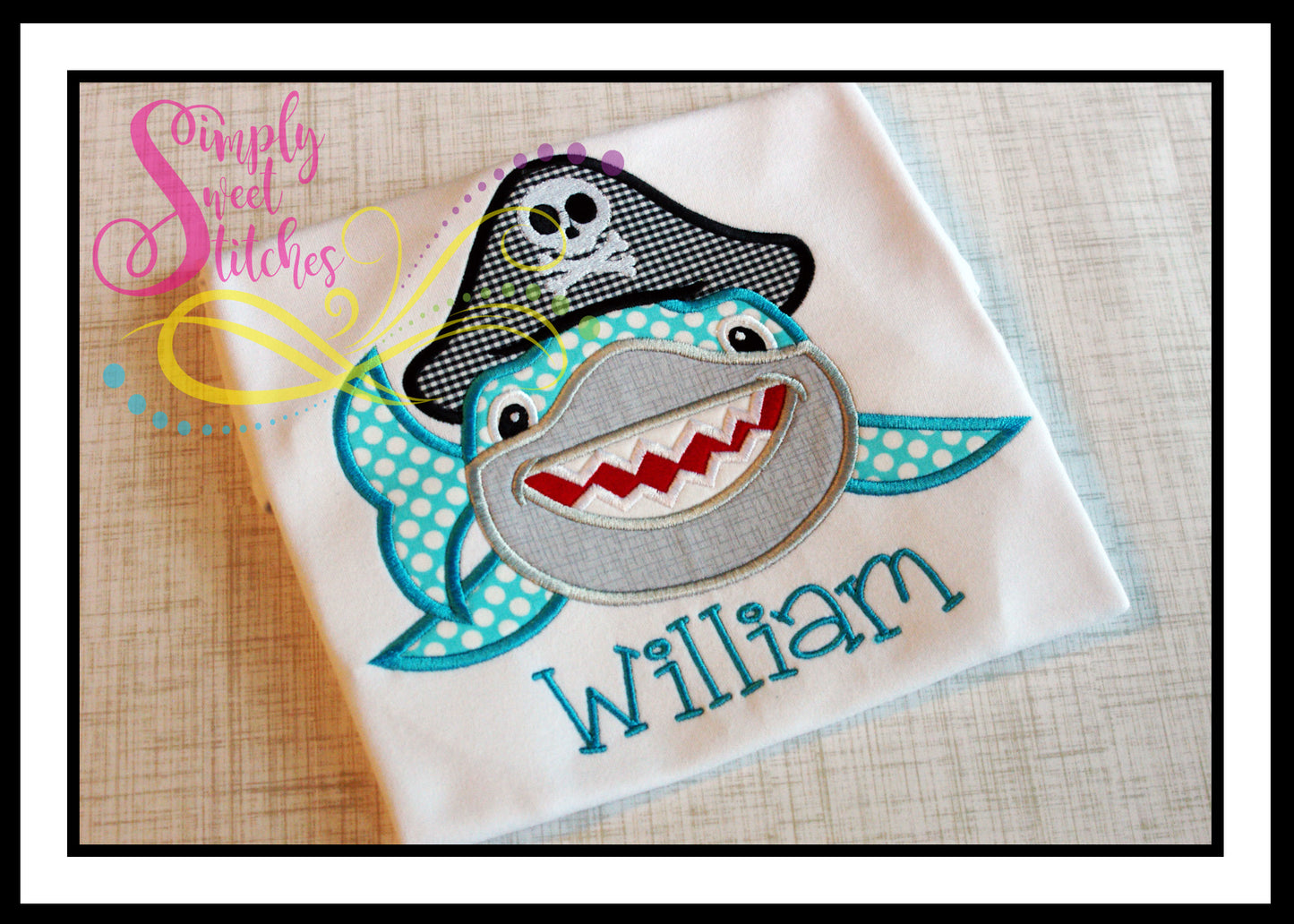 1040 - PIRATE SHARK - APPLIQUE CHILD SHIRT