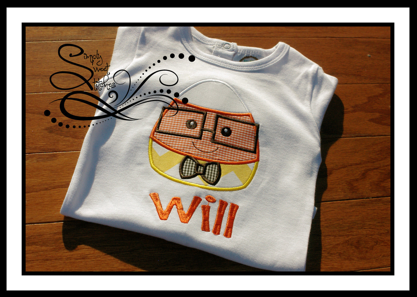 1099 - CANDY CORN BOY WITH GLASSES - APPLIQUE CHILD SHIRT