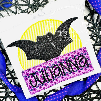 2572 - BATTY MOON GIRL - APPLIQUE CHILD SHIRT