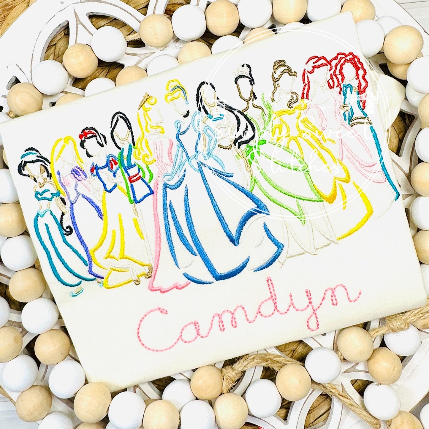 2029 - PRINCESS LINEUP OUTLINE - SKETCH CHILD SHIRT