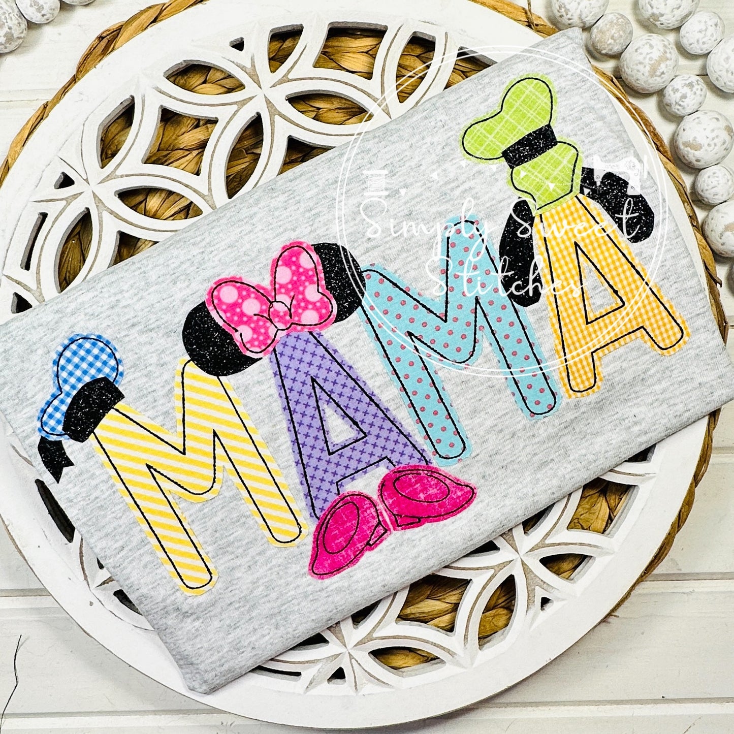 2291 - MOUSE AND FRIENDS NAME - APPLIQUE ADULT SHIRT