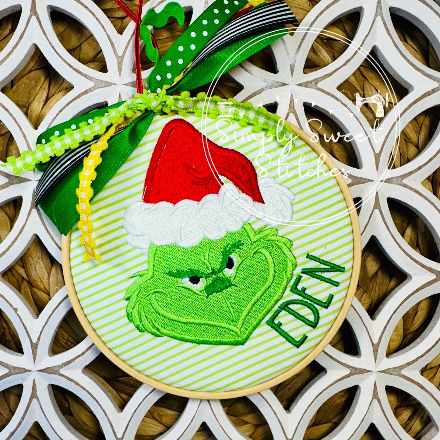 2708 - GREEN MEAN ONE - ORNAMENT